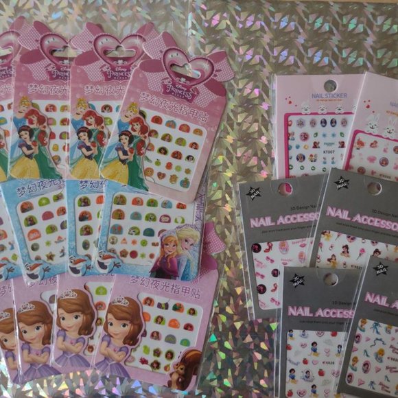 NEW! Set 18 Princess Nail Decals ~ Discounted Shipping - Picture 1 of 6
